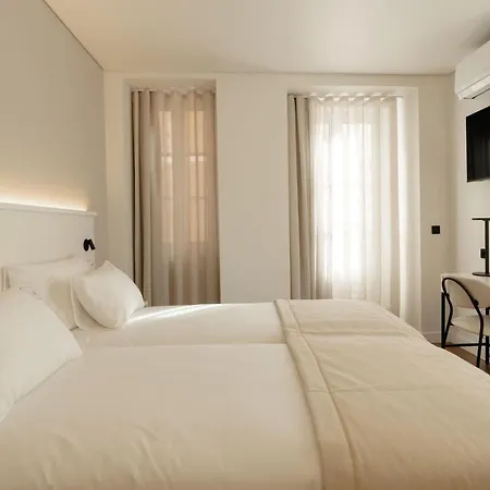 Πανσιόν Livo Boutique Living