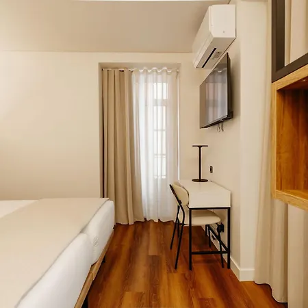 Πανσιόν Livo Boutique Living